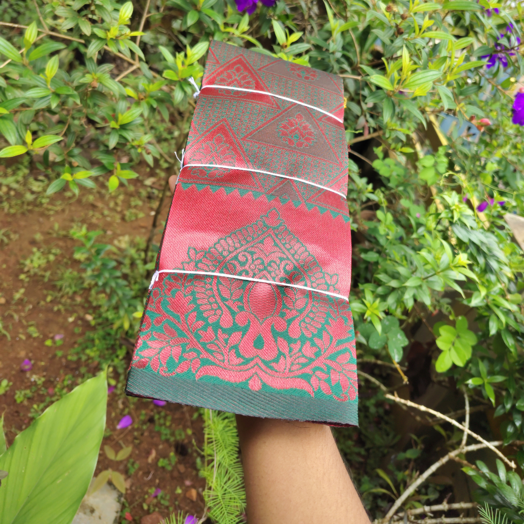 Vaidehi Vastra Regal Red and Green Soft Silk