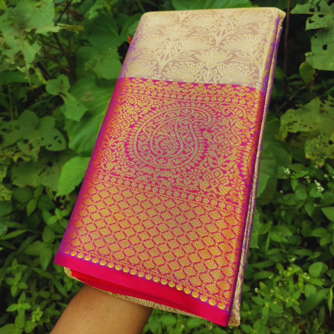 Vaidehi Vastra Golden Cream Pattu Soft Silk Saree